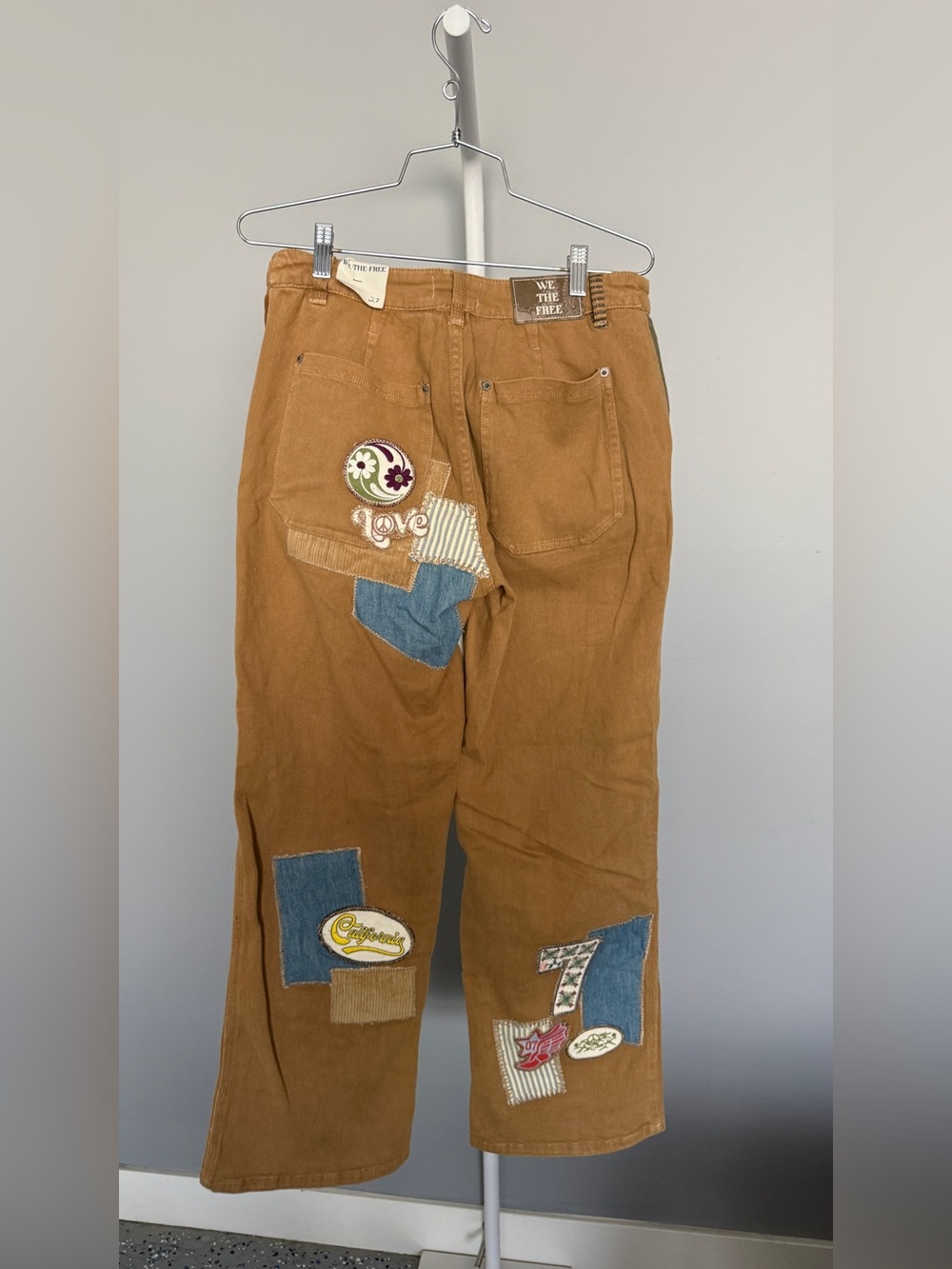 We The Free Baggy On You Patch Baggy Straight Jeans 27 $268 - Picture 3 of 3
